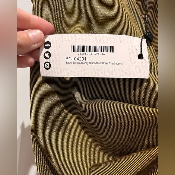 NWT. “Boohoo Night Sasha Textured Slinky Draped MIDI Dress Chartreuse” US Size 4 - Picture 8 of 8